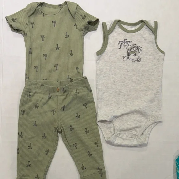 13-Piece Baby Boy Summer Bundle - Tropical, Toucan, Aloha - Size 9 Months - Picture 4 of 6